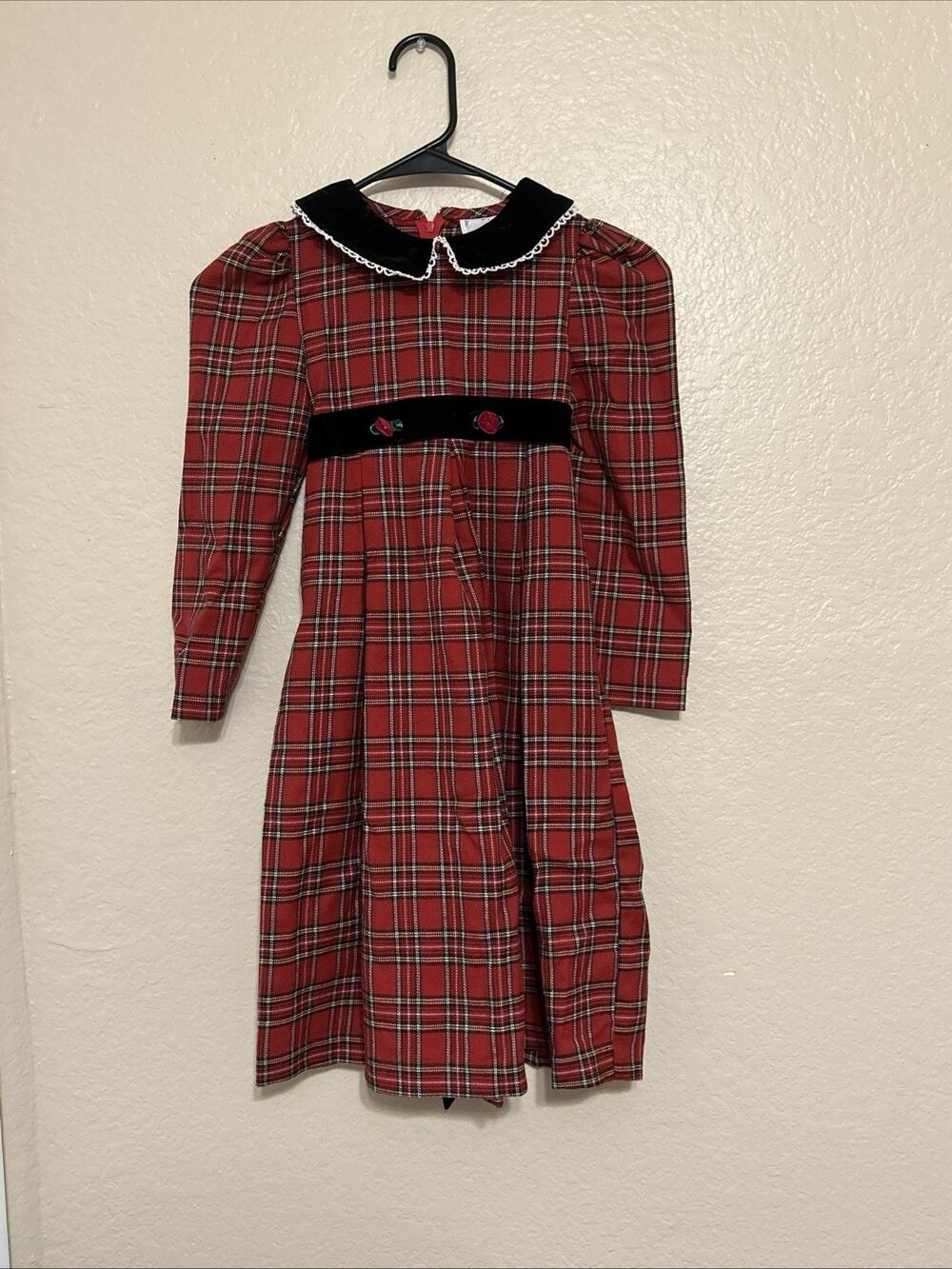 Vintage Rare Editions Dress Red Plaid Black Velvet Buttons Collar Holiday Sz 6
